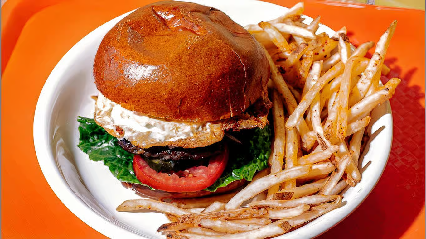 Kra Pow Burger