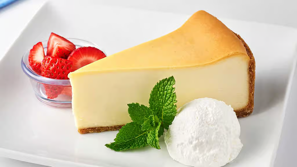 Low-Licious Cheesecake with Strawberries