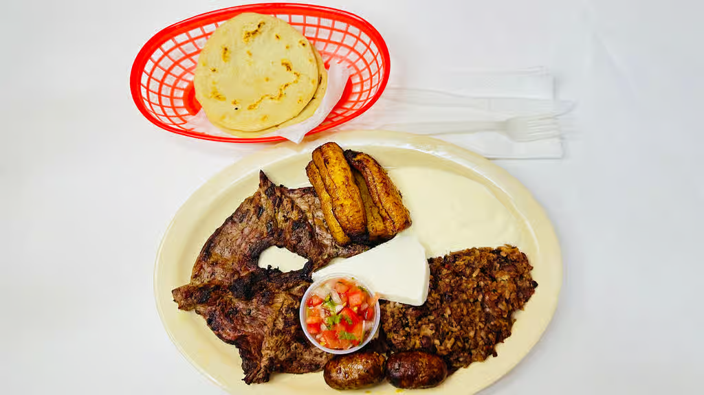 Plato Típico / Typical Plate